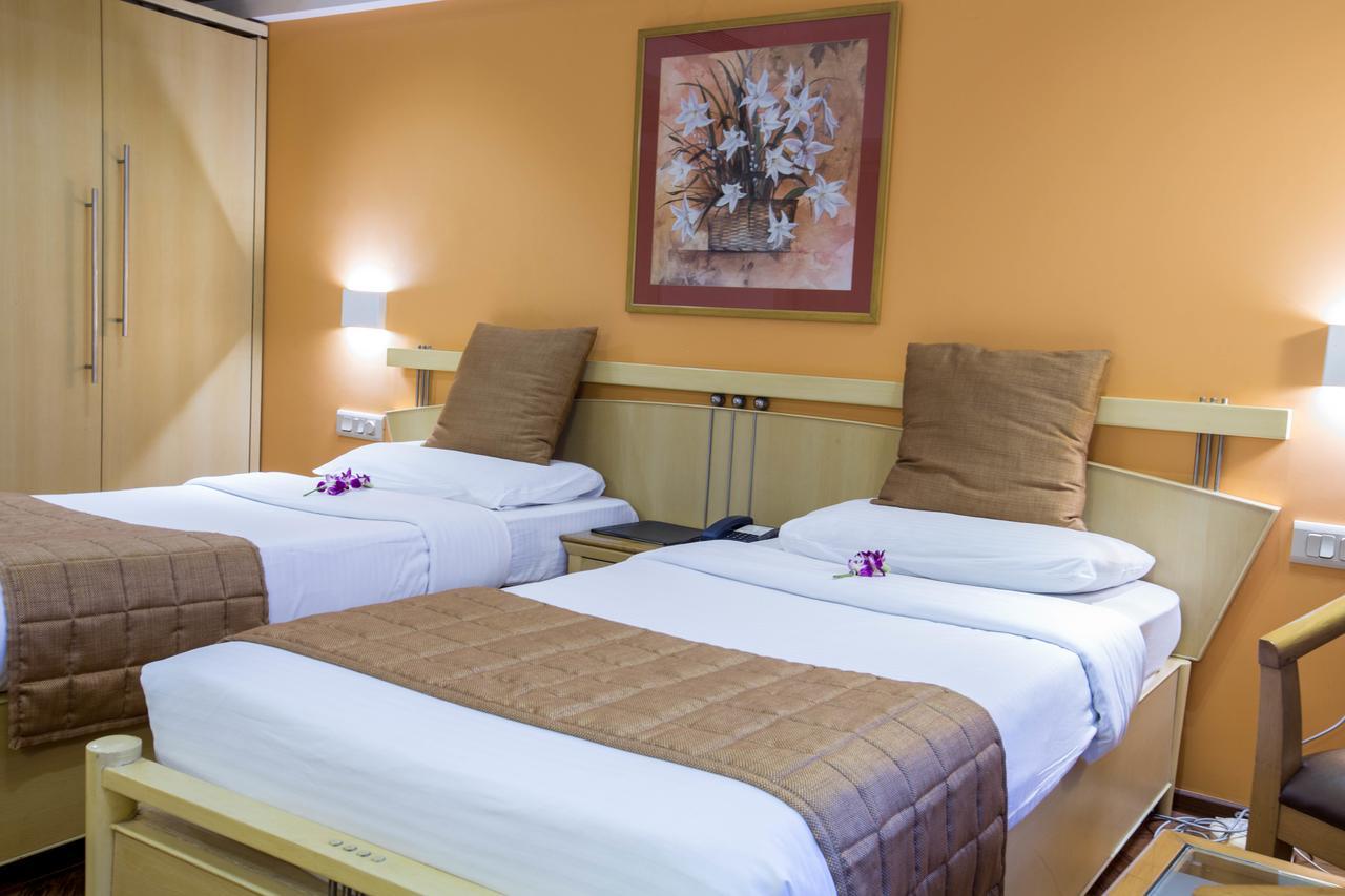 מומביי The Royal Orchid Hotel, Chembur מראה חיצוני תמונה
